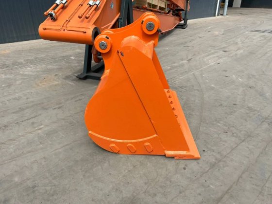 2025日立 ZX210 18米远架设备