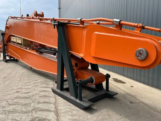 2025日立 ZX210 18米远架设备