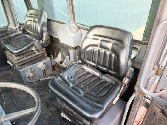 2004年 ハム GRW15