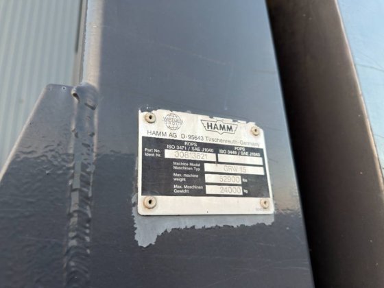 2004年 ハム GRW15