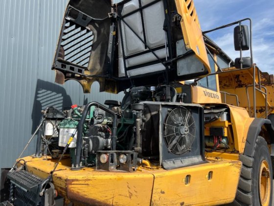 2008年式ボルボA35E FS