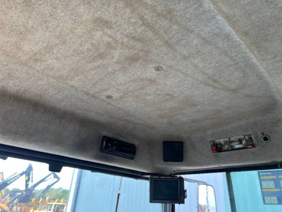 2008年式ボルボA35E FS