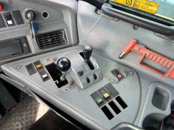 2008年式ボルボA35E FS