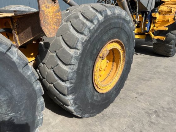 2008年式ボルボA35E FS