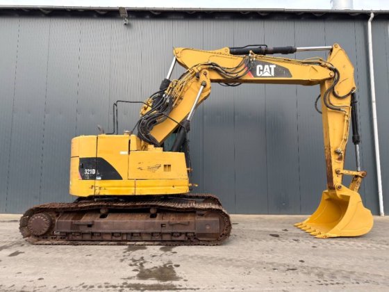 2007 CAT 321D LCR