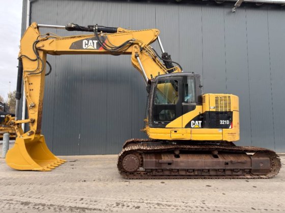 2007 CAT 321D LCR