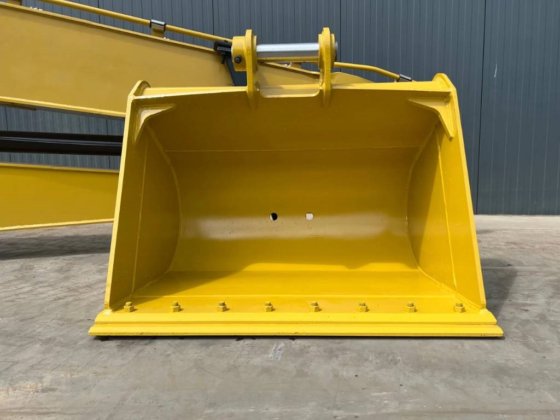 2025 Komatsu PC210 15米设定长臂设备