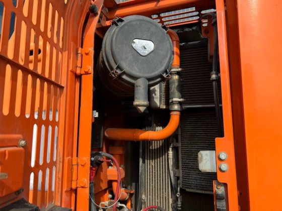 2012年斗山 DX235LCR