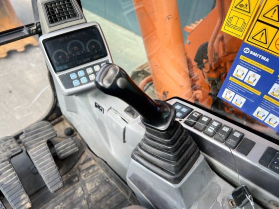 2012年斗山 DX235LCR