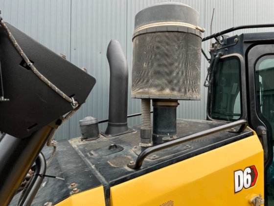 2020 CAT D6 LGP -