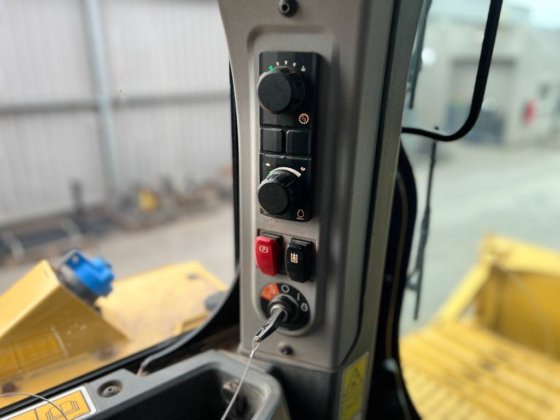 2020 CAT D6 LGP -