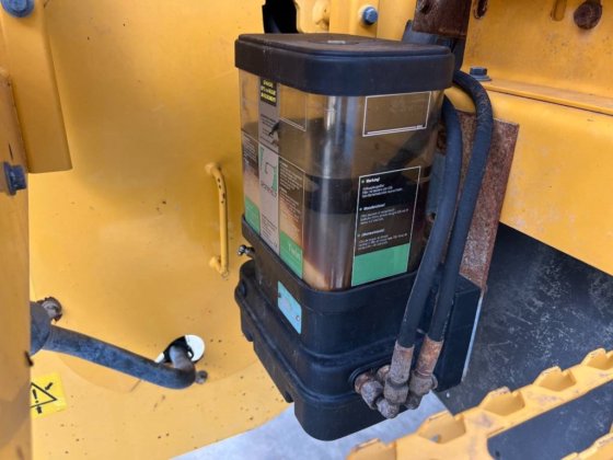 2011年沃尔沃L90F