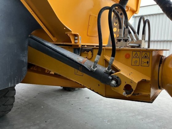 2014年式ボルボA35G