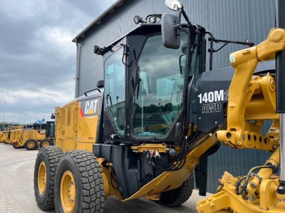 2012 CAT 140M2 AWD