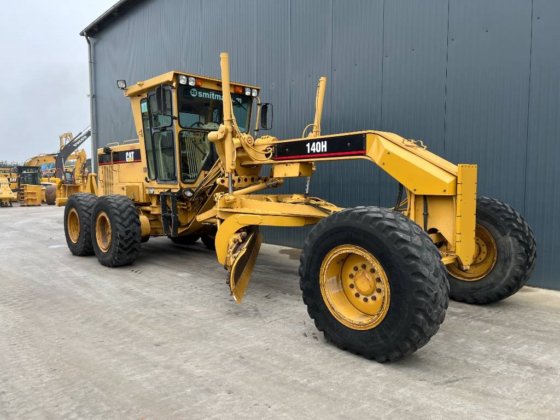 1997 CAT 140H