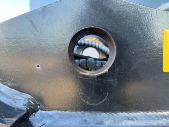 2021 OilQuick OQ65 - 311F