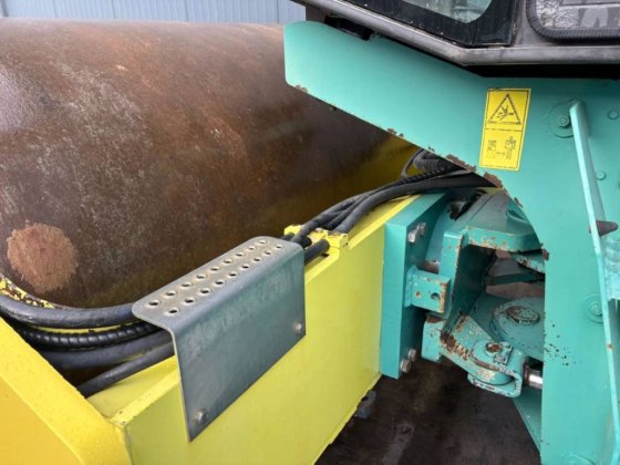 2007年 Ammann ASC110 D