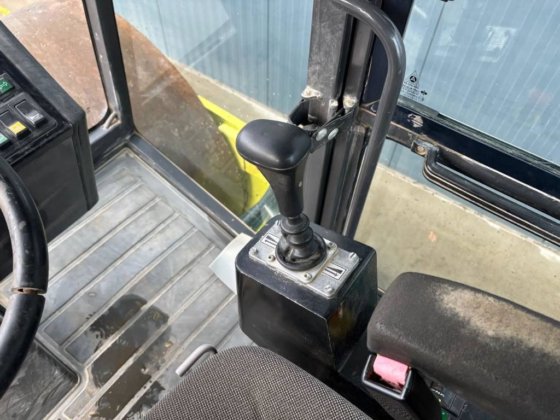 2007年 Ammann ASC110 D