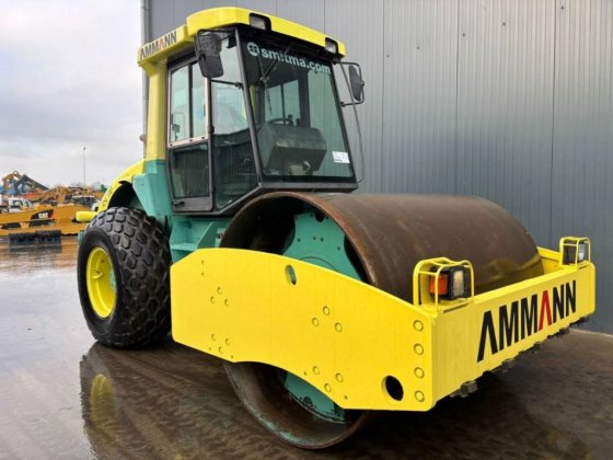 2007年 Ammann ASC110 D