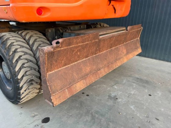 2010年斗山 DX170W