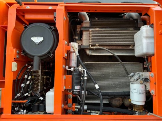 2010年斗山 DX170W