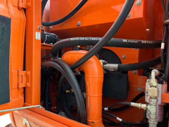 2010年斗山 DX170W