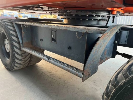 2010年斗山 DX170W