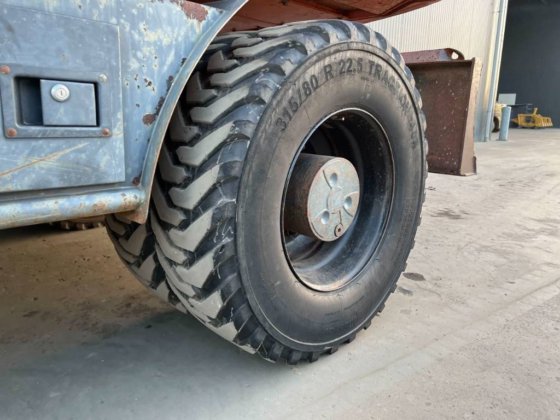 2010年斗山 DX170W