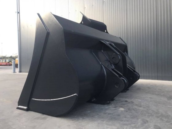 2025年沃尔沃 L180G