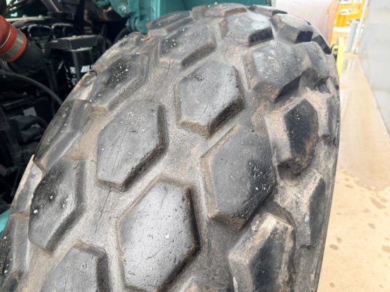 2007年 Ammann ASC110 D