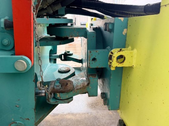 2007年 Ammann ASC110 D