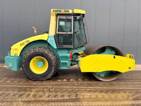 2007年 Ammann ASC110 D