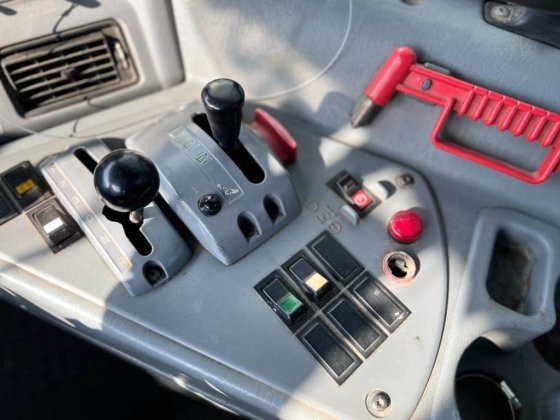 2010年沃尔沃A40E