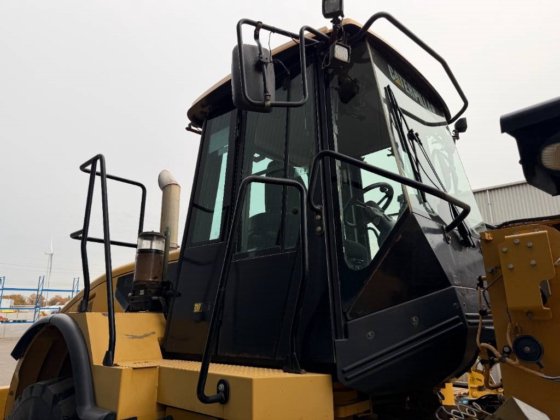 2010年 CAT 962H