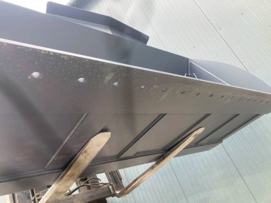 2025年ボルボ L110H