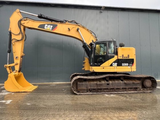 2009 CAT 328D LCR