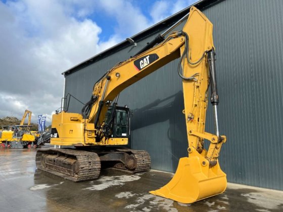 2009 CAT 328D LCR
