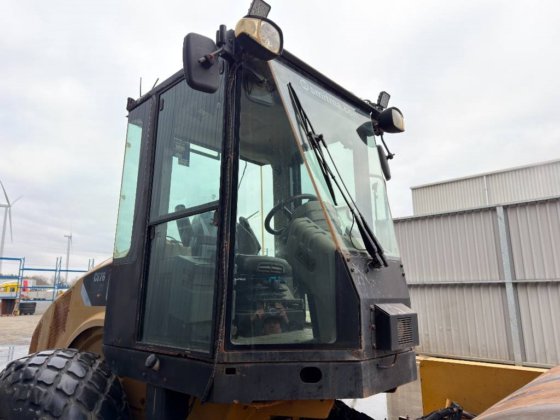 2012年 CAT CS76 XT