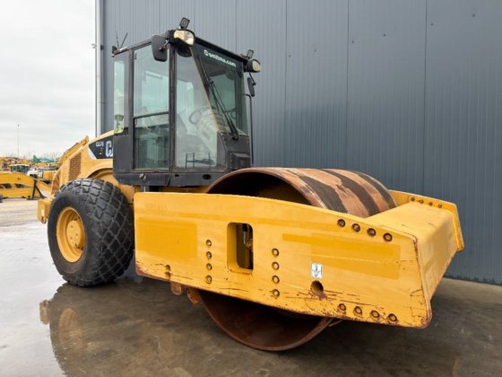 2012年 CAT CS76 XT