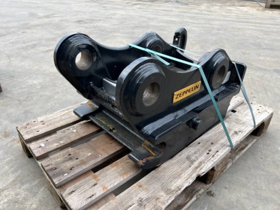 2017 OilQuick OQ70/55 - デモ