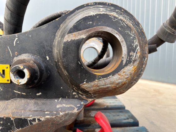 2020 OilQuick OQ80 - 336F