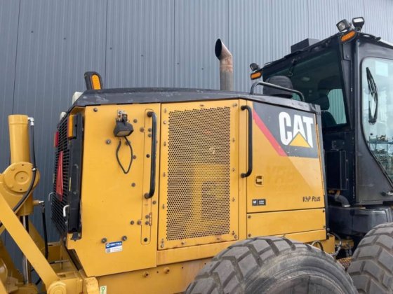 2014 CAT 140M