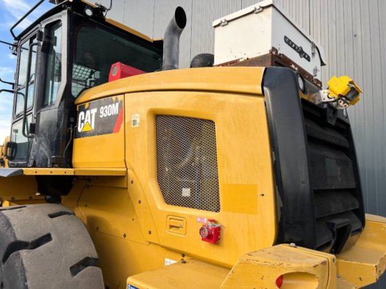 2019年CAT 930M