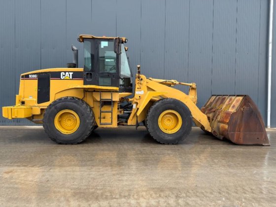 2000 CAT 938G