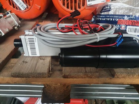 ピストンコンプレッサー