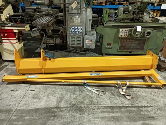 洛米尼旗式起重机