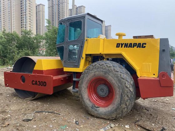 2014 Dynapac CA30D