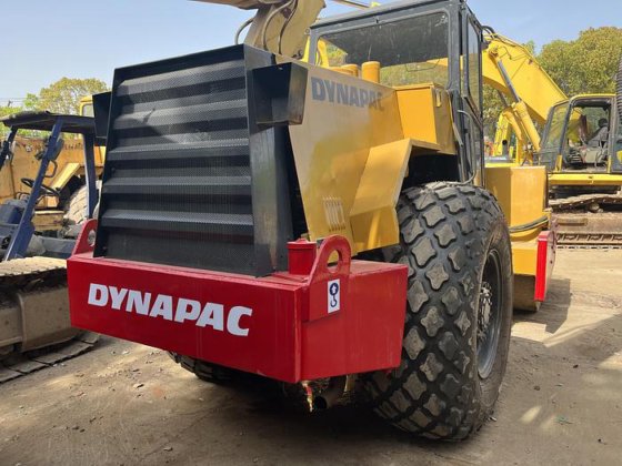 2018 DYNAPAC Road Roller CA301D