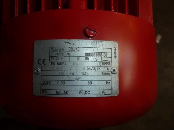 ベベルギア付きモーター