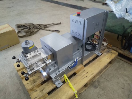 2001 入江商会 PBV-1000